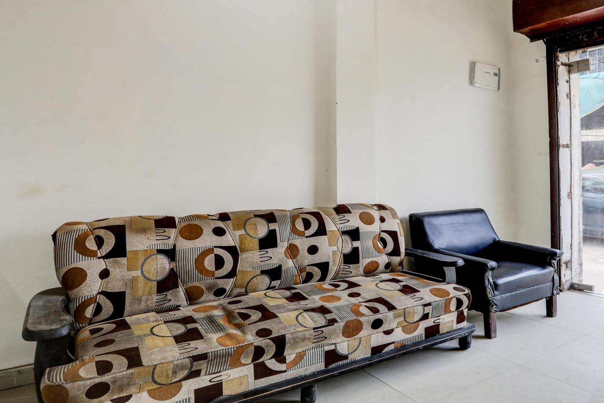 Hotel O Thirty Inns Noida Zewnętrze zdjęcie